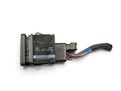 switch (button) electric brake Volkswagen Passat B6 2005