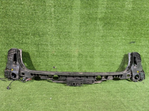 Traverse Pare choc Arrière Capteurs ASYSTENTA Armature RUCHU AUDI Q3 II 83A