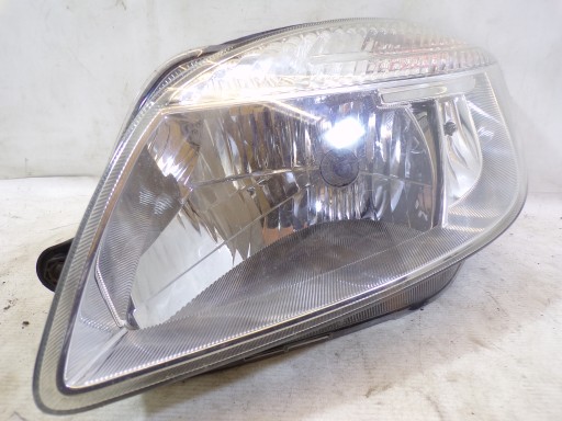 feu avant avant gauche SKODA FABI 2 II (3) (K)