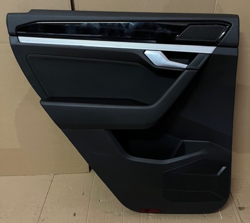 IDEALNA upholstery side door rear part rear left VW TOUAREG III 760 1
