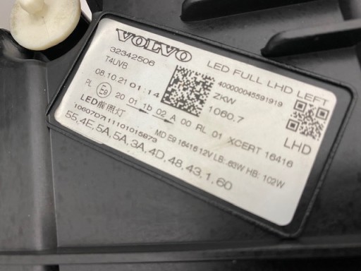 light left Volvo XC60 LIFT Full Led 2021