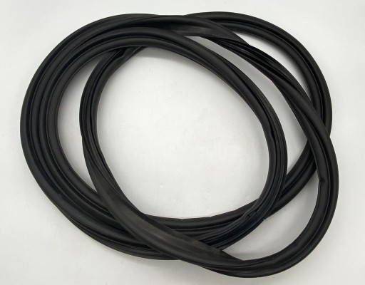 51767339328 - Новая ORG прокладка крышки багажника BMW F26