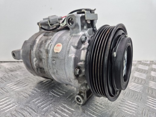 Mercedes CLA200 C117 X117 W117 kompresor klimatizacie A0008303502 M270