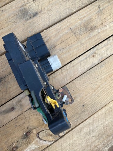 lock door right front front EU OPEL FRONTERA B 98-04 16634324