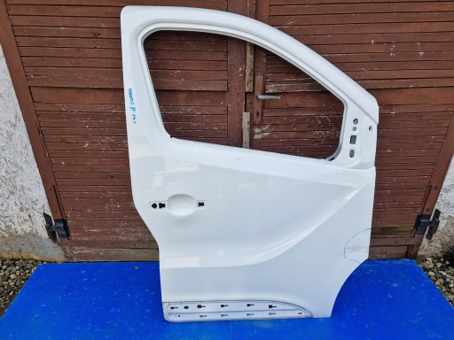 Права вхідна дверцята renault trafic iii 2014->