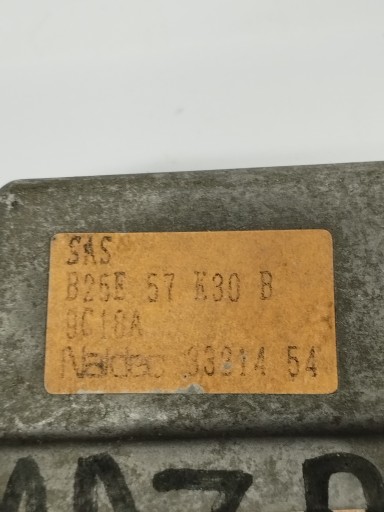 modul Bedienteil sensor AirBag Mazda 323 B25E57K30B