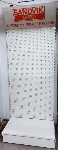 МЕТАЛЕВИЙ ПЕРФОРОВАНИЙ СТЕЛАЖ ДЛЯ ВИСТАВКИ ТОВАРІВ