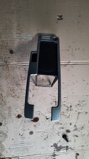 Панель буфера обміну жалюзі VOLVO C30 C70 V50 30755392