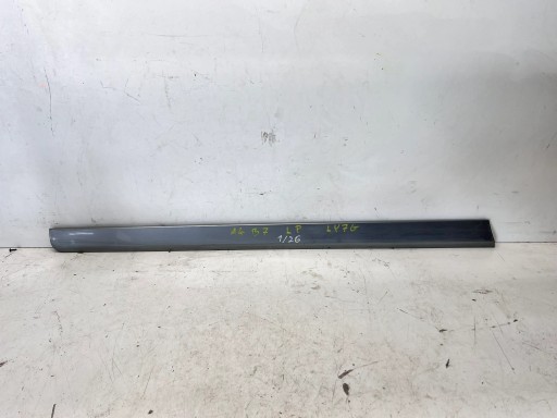 moulding door lower left front AUDI A4 B7 LY7G 1/26