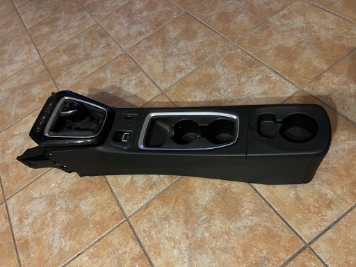 Полный центральный туннель Opel corsa F