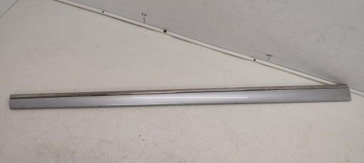 moulding door left front Mercedes W220 744