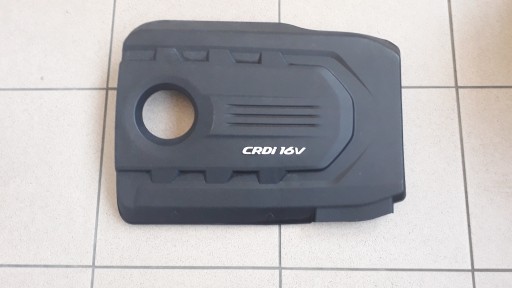 1.7CRDI - HYUNDAI TUCSON II 2015-18 1.7 CRDI КРИШКА ДВИГУНА