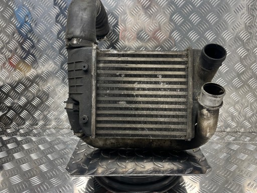 INTERKULER intercooler AUDI A6-C6 4F0145980