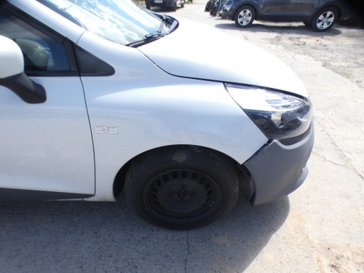 blatník přední předek pravý RENAULT CLIO IV 4 5D HB DV369