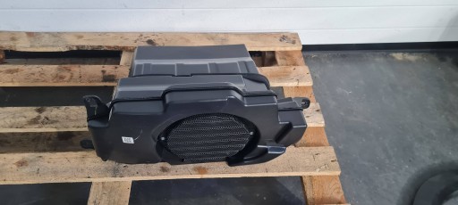 Jeep Grand Cherokee WL 2022 speaker cover Subwoofer P68347136AA