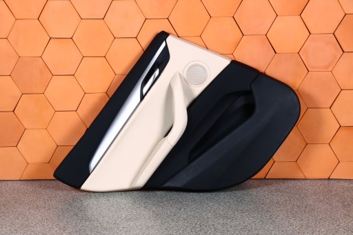 BMW X1 F48 side upholstery door left rear part leather CANBERRABEIGE