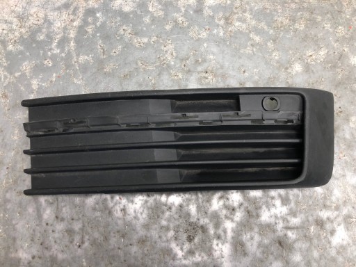 mřížka nárazníku pravý předek VW T6 7E5853684