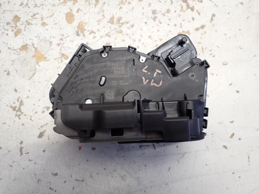 lock door left rear part TIGUAN II TOURAN LEON IV 5TA839015Q