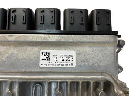 computer control unit of the engine BMW 3 G20 G21 330D 3.0D B57 2022R