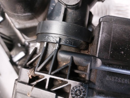 Coperchio Collettore aspirazione usato Valvola a farfalla PEUGEOT BIPPER 1.4 HDI 39055 9661559780