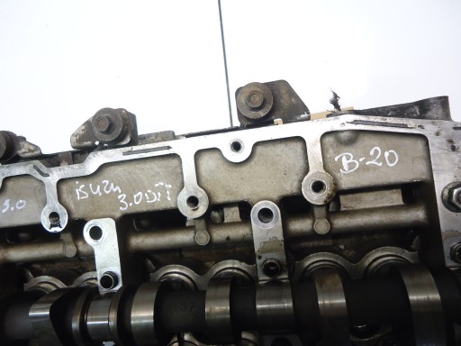 OPEL MONTEREY ISUZU TROOPER 3.0DTI TESTATA