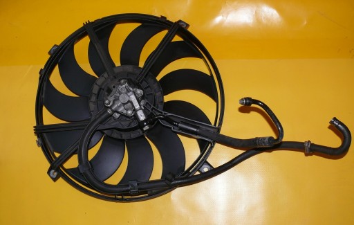 ventilator hladnjaka vode AUDI A8 D2 3.3 TDI LIFT 4D0121308