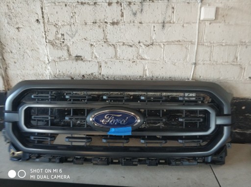 РЕШІТКА БАМПЕРА FORD F150 ML3Z-8200-DA МАТ