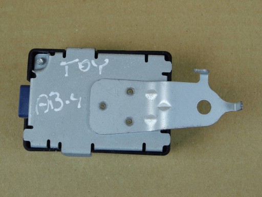 Toyota Auris II module computer control unit door 89740-02100