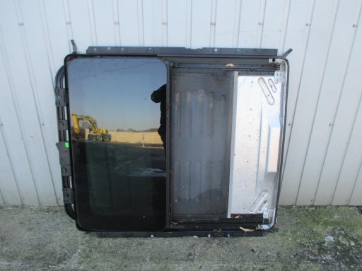 BMW E65 01-05 люк в крыше