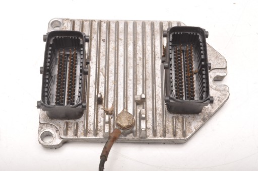 Opel vectra c iii signum 1.8 16v 122km компьютерный контроллер двигателя 09179499