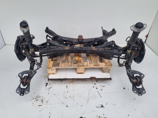 1111111111111111111111111111111 - Toyota chr c-hr 1.8 гібрид задня задня підвіска задні сани задня балка