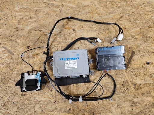 Модуль телефона навигационного модуля toyota corolla e21 86740-12041 86840-k0010