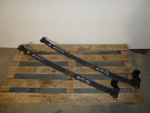 RESORY ACHSTRÄGERS HECK PIORO 2K5511151AC CADDY III