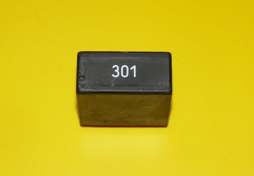 relay 301 of the lights AUDI A8 D2 94-98r. 4A0919471