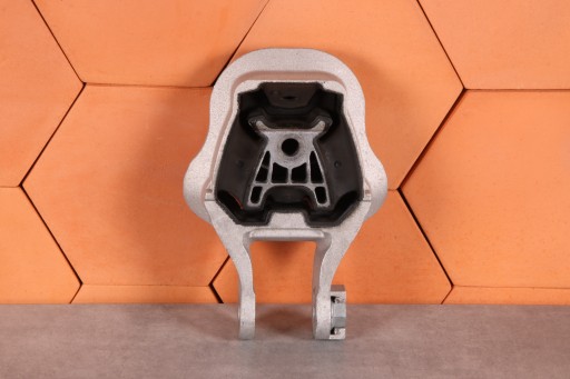 BMW F70 F74 U06 X1 U11 X2 U10 bearing engine mount right 9423382 52 km !!!