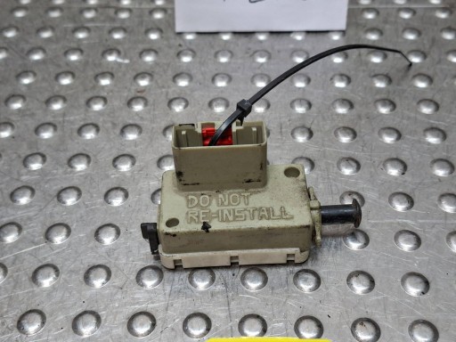 Sensor STOPU JEEP CHEROKEE KK LIBERTY VOYAGER 07- 56045043AG