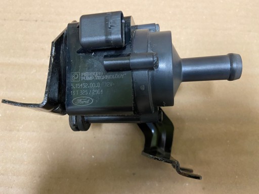 FORD FOCUS MK3 LIFT FIESTA MK7 LIFT 1.0 ECOBOOST water pump pump