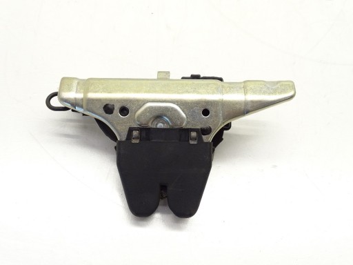 Schloß heckklappe Kofferraum heck hinten MERCEDES C CLA W118 A118 W205 A2057500600
