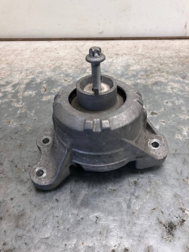 holder engine mount MERCEDES W205 KOMBI