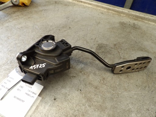 Honda CR-Z accelerator pedal 1,5 Hybrid 10062C, 52136053707