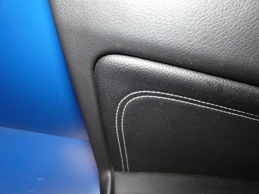 MERCEDES CLA W117 side upholstery door left front WERSJA ANGIELSKA