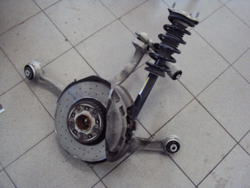 MCPERSON левый кроссовер MERCEDES C-Class W205 FL