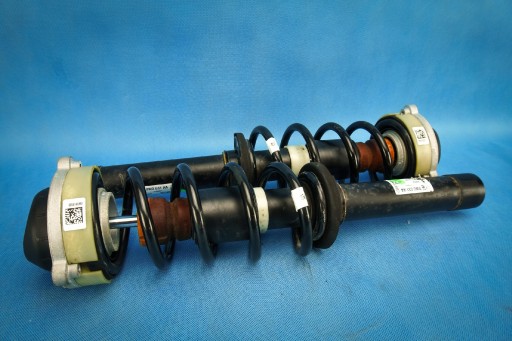 shock absorbers front springs Audi A4 8W 8W0413031AA 8W0411105CM komplet