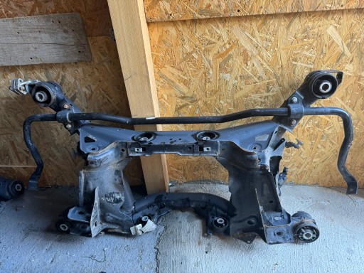 Прогулочная коляска range rover evoque ii с задним сиденьем