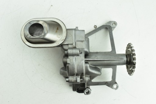 oil pump FORD FOCUS MK3 KUGA MK1 MONDEO MK4 S-MAX 2.0 TDCI 9682393380