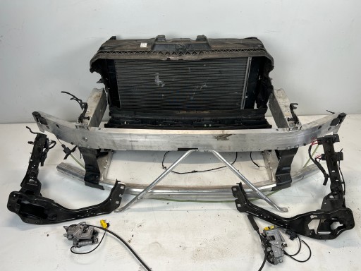 BMW 2 U06 2.0D ПЕРЕДНЯЯ ПОЛНАЯ КОМПЛЕКТАЦИЯ