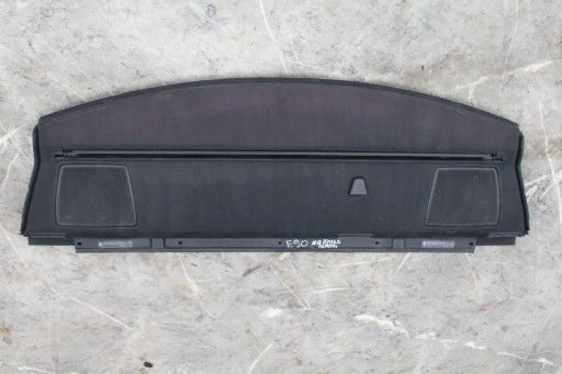 Задня шторка BMW E90