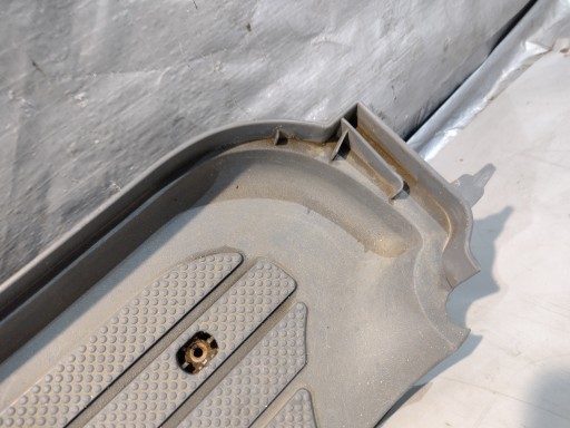 cover of the threshold left front Mercedes Vito II W639 P0099418