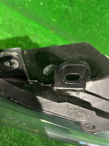 REFLEKTOR left FORD FIESTA MK7 LIFT