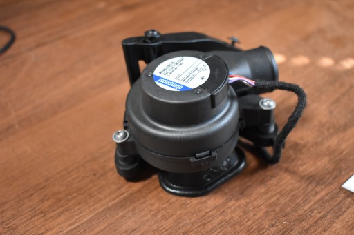 IDEALNY Lüfter MERCEDES W223 1